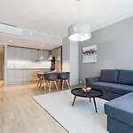 Apartments, Quiet With Free Parking And Ac. דירה