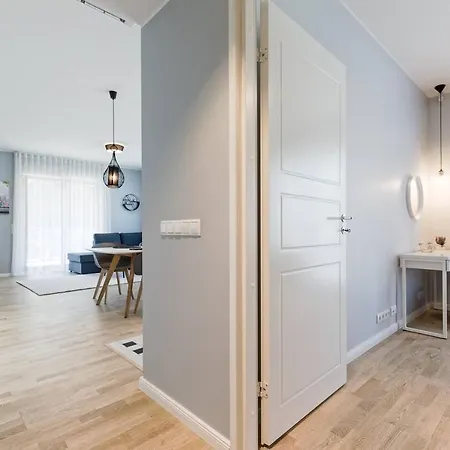 Apartments, Quiet With Free Parking And Ac. 公寓 塔林