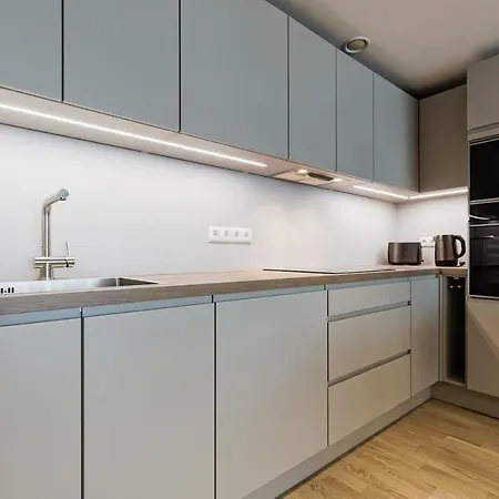 Apartments, Quiet With Free Parking And Ac. 公寓