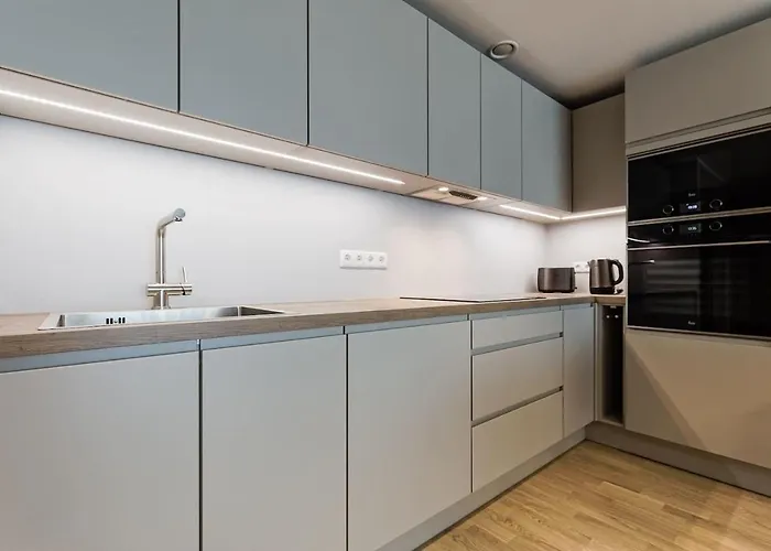 Apartments, Quiet With Free Parking And Ac. Lägenhet