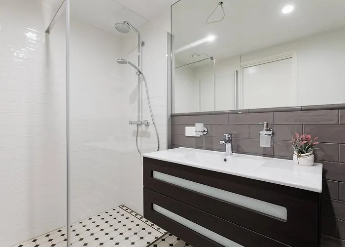 Apartments, Quiet With Free Parking And Ac. 公寓 塔林