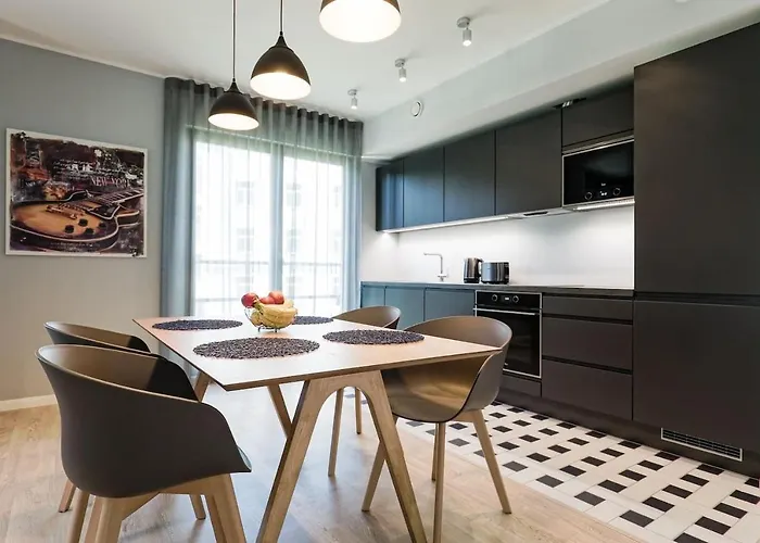 Apartments, Quiet With Free Parking And Ac. * 塔林