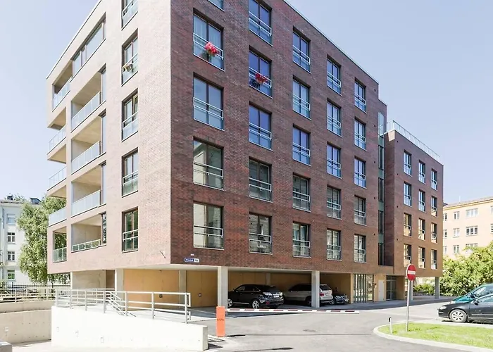 公寓 Apartments, Quiet With Free Parking And Ac.