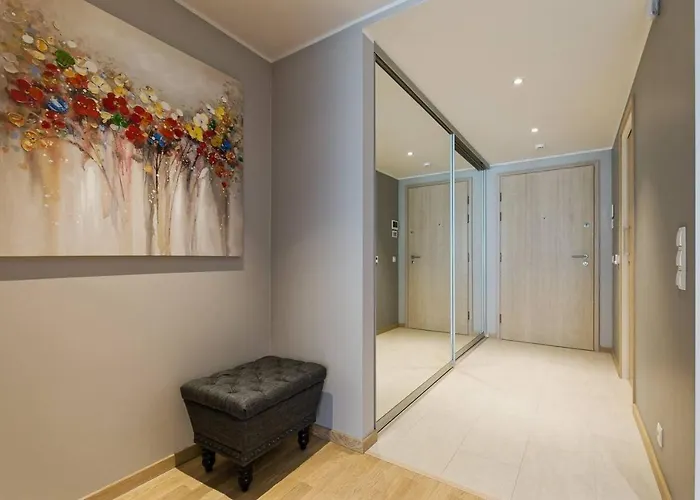 公寓 Apartments, Quiet With Free Parking And Ac.