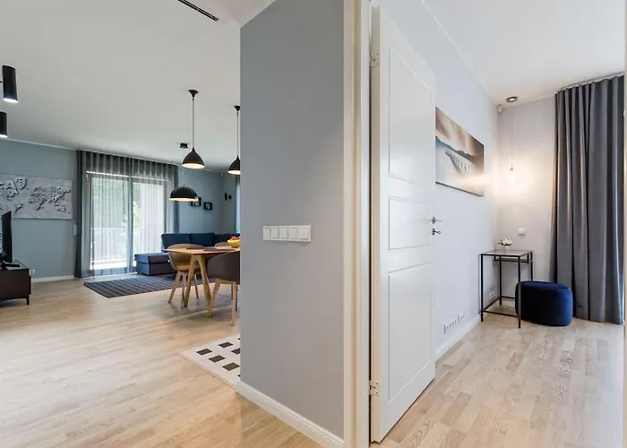 Apartments, Quiet With Free Parking And Ac. 公寓