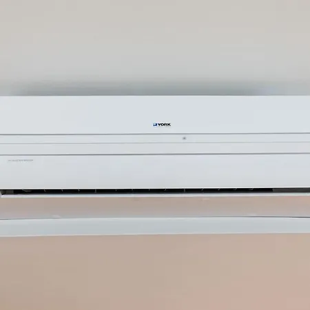 Apartments, Quiet With Free Parking And Ac. Reval